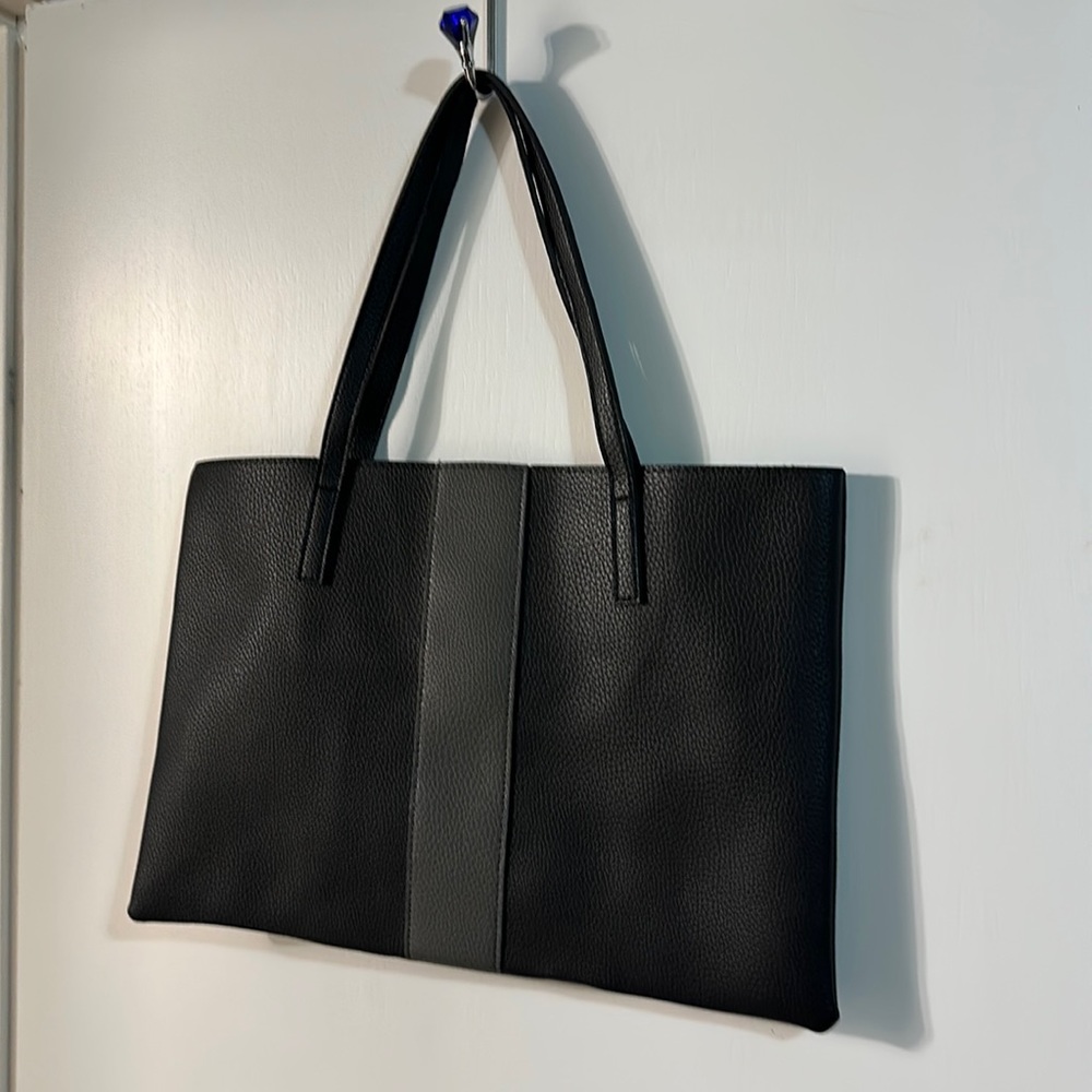 Vince Camuto bag